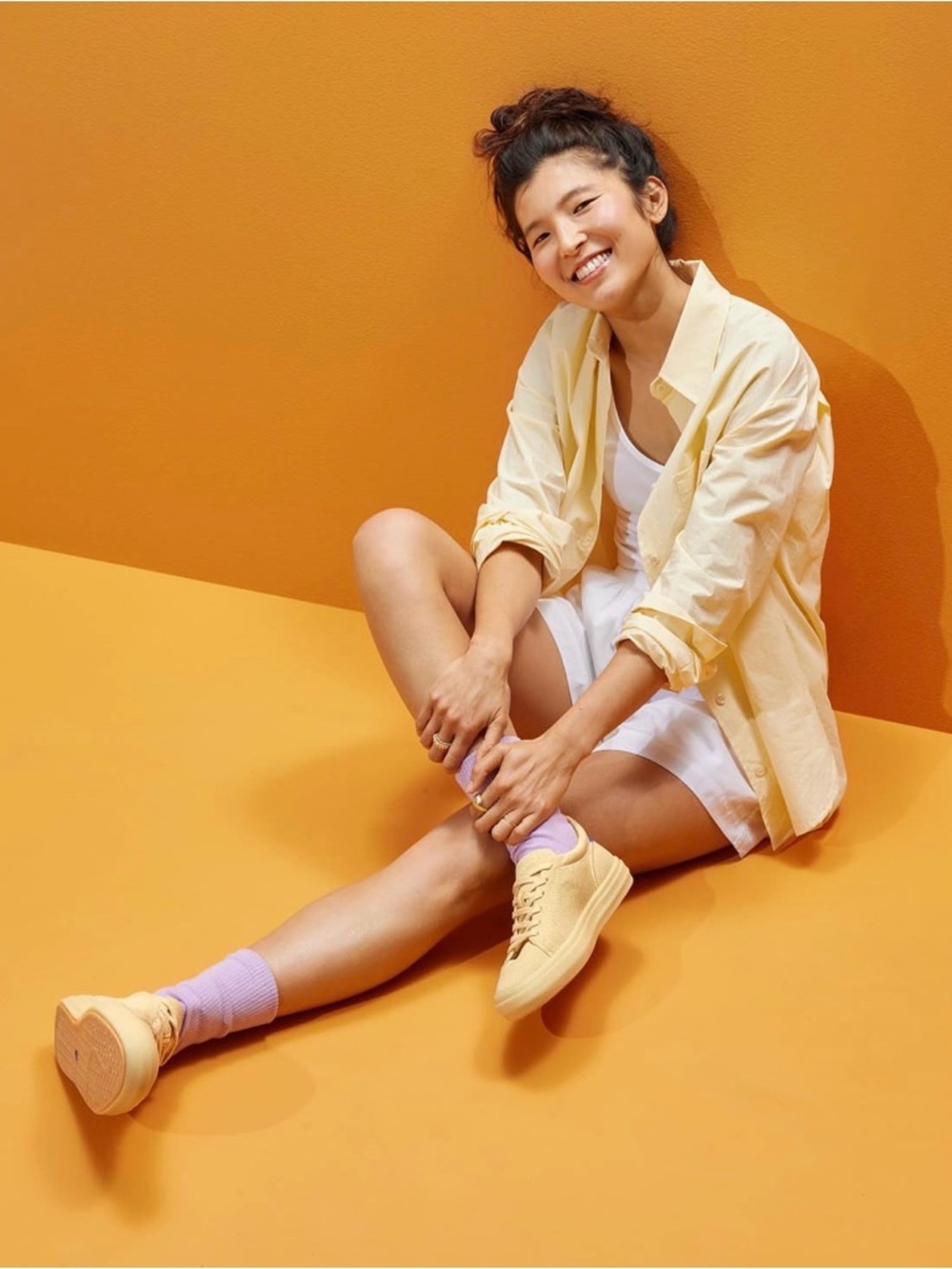 ✨BOGO FREE ENTIRE CLOSET✨ Rothy’s sneakers butter yellow